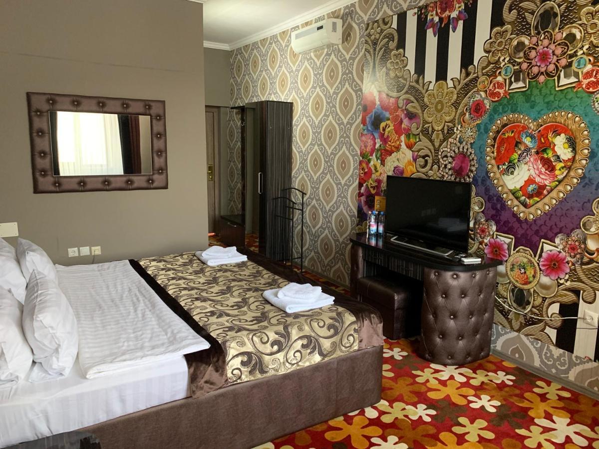 Otel Deluxe Plaza