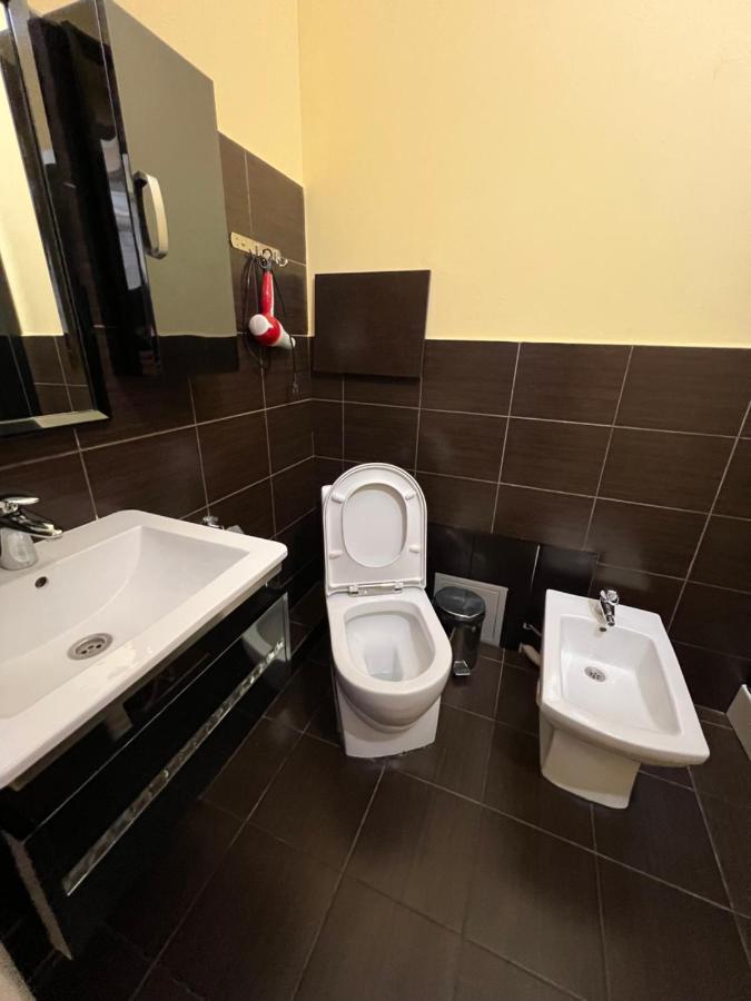 Deluxe Plaza Otel 3*